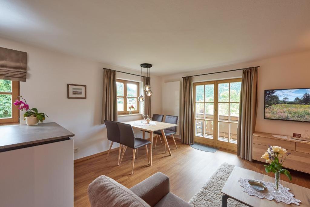 Haus Schmiederer Apartment Reit im Winkl Exterior photo